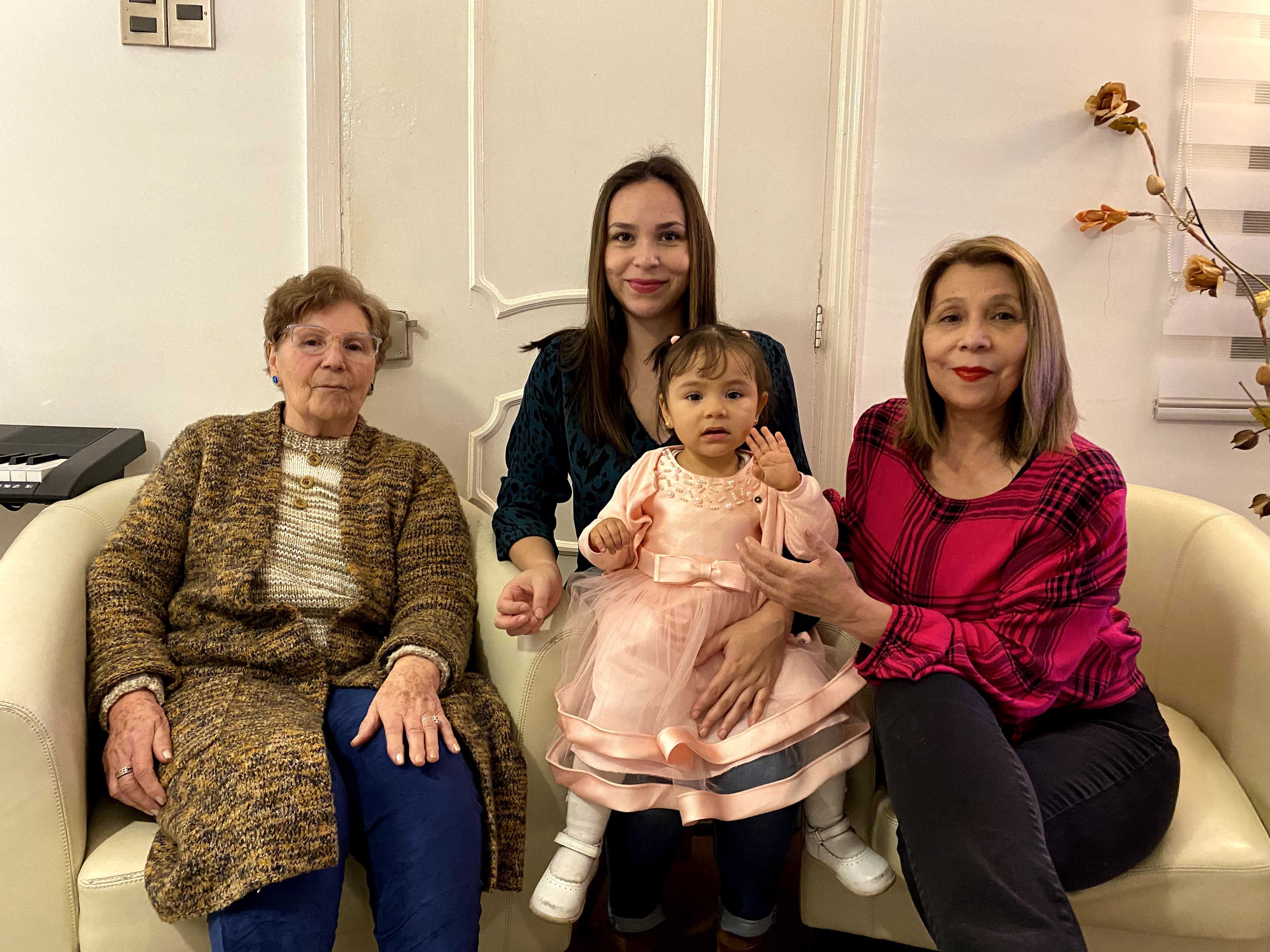 Cuatro generaciones de la familia